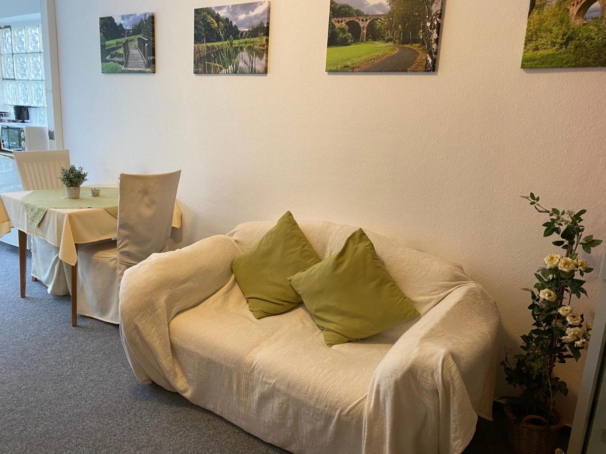 Fruehstueckspension Zur Krone Bad Endbach Exterior foto